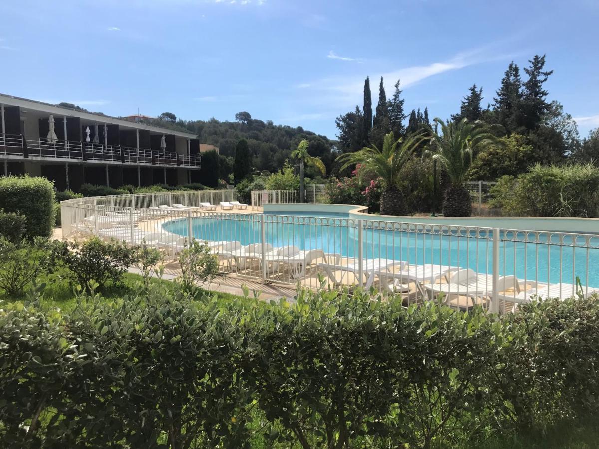 Les Terrasses Du Liouquet T2, Piscine , Parking , Mer A 150 M La Ciotat Exterior photo
